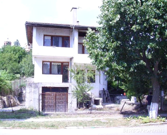 Дом для продажи недалеко от Попово