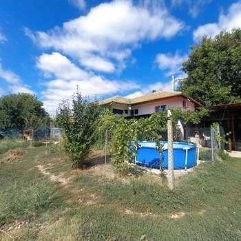 Дома в Разград