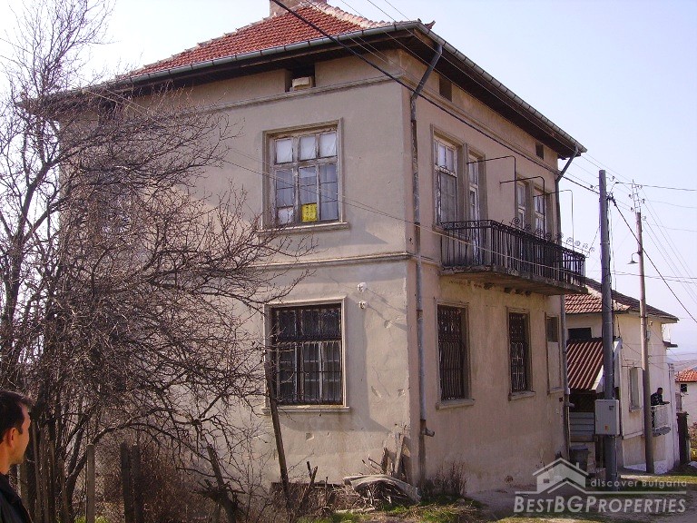 Дом для продажи недалеко от Санданского