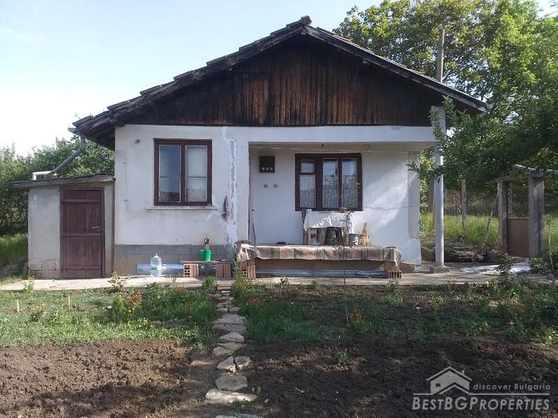 Дом для продажи недалеко от г. Севлиево