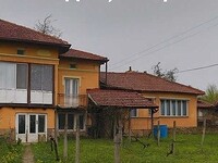 Дома в Севлиево