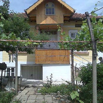 Дома в Велико Тырново