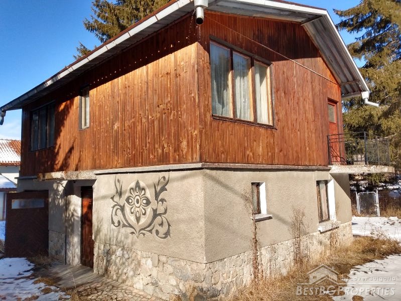 Дом для продажи недалеко от горнолыжного курорта Боровец