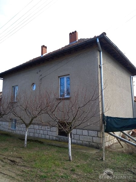 Продается дом недалеко от города Плевен