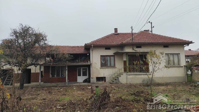 Продажа дома недалеко от города Левски