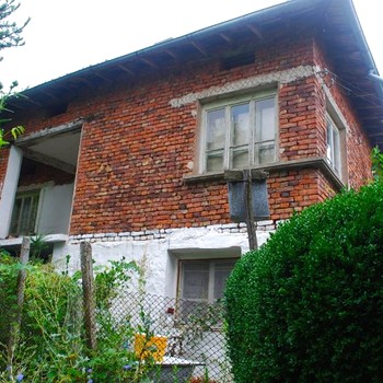 Дома в Монтана