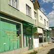 Дом с двумя магазинами на продажу в г. Гоце Делчев