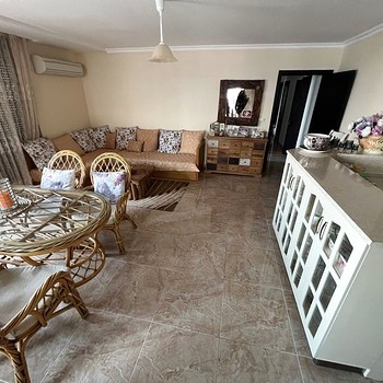 Огромная квартира с потрясающим видом на продажу в Святом Власе