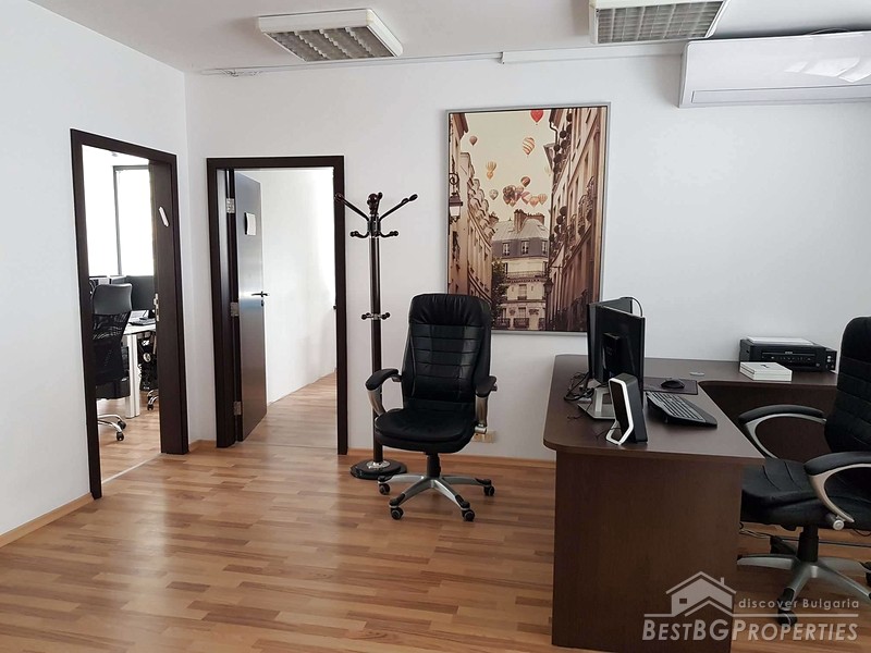 Огромный офис на продажу в Софии