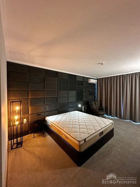 Большая квартира с видом на море на продажу в Святом Власе