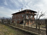 Большой дом на продажу в Благоевграде