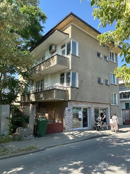 Большой дом на продажу в центре Свиленграда