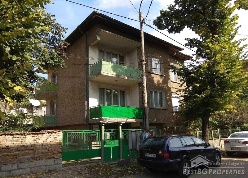 Большой дом на продажу в городе Видин