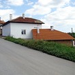 Большой отремонтированный дом для продажи недалеко от Добрича