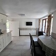 Большой отремонтированный дом на продажу недалеко от Ямбола