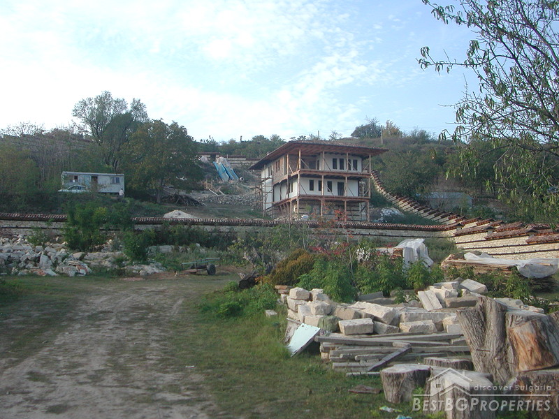 Коттеджный поселок в традиционном болгарском стиле