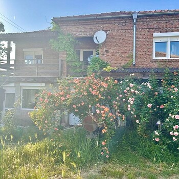 Прекрасный семейный дом на продажу недалеко от Варны