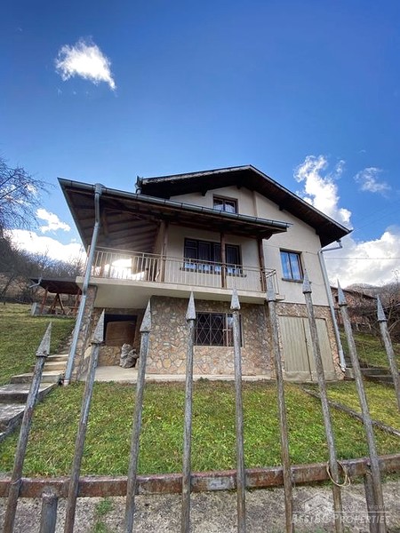 Прекрасный новый дом на продажу в горах Стара Планина
