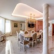Роскошный огромный дом на продажу в Варне