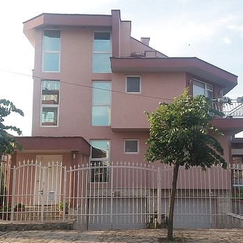 Дома в Бургас