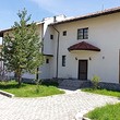 Новый меблированный дом на продажу в Банско