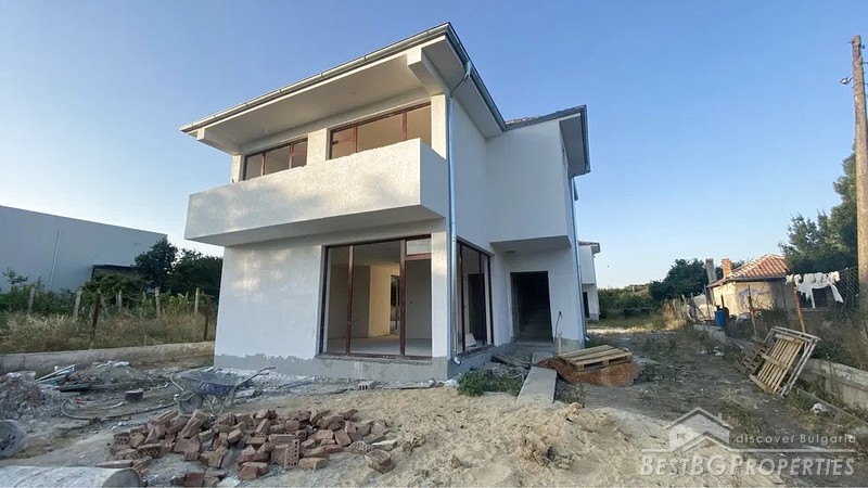 Продажа нового дома у моря в г. Каблешково