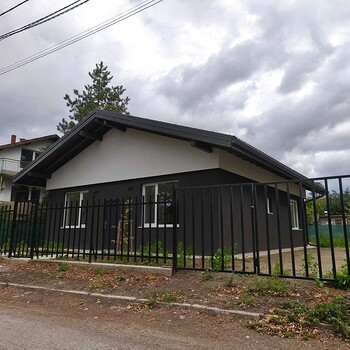 Дома в София