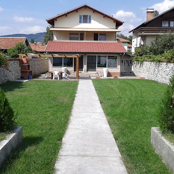 Дома в Дупница