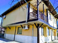 Новый большой дом на продажу в городе Варна