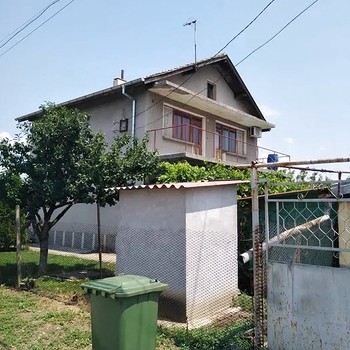 Дома в Раднево