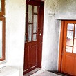 Старый дом на продажу недалеко от Варны