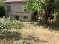 Дома в София