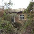 Старый дом для продажи недалеко от Попово