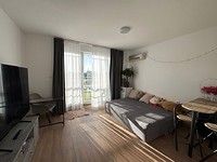 Двухкомнатная квартира на продажу в Солнечном Берегу