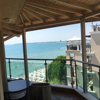 Апартаменты в Святой Влас