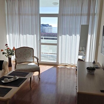 Апартаменты в Солнечный берег