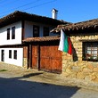Продается отремонтированный аутентичный дом в стиле Возрождения недалеко от Велико Тырново.