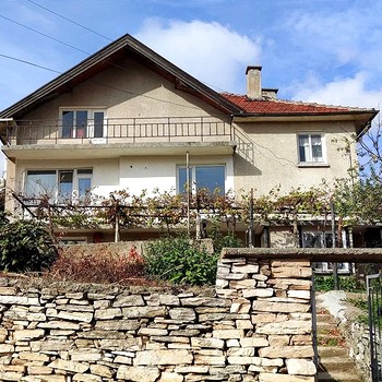 Дома в Тополовград