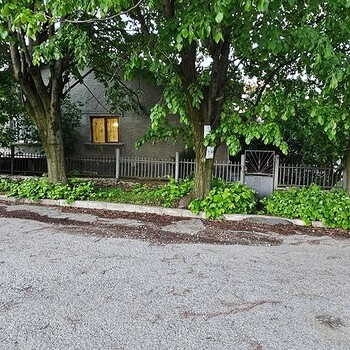 Продается отремонтированный дом в городе Златица