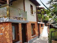 Дома в София