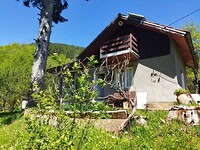 Дома в Троян