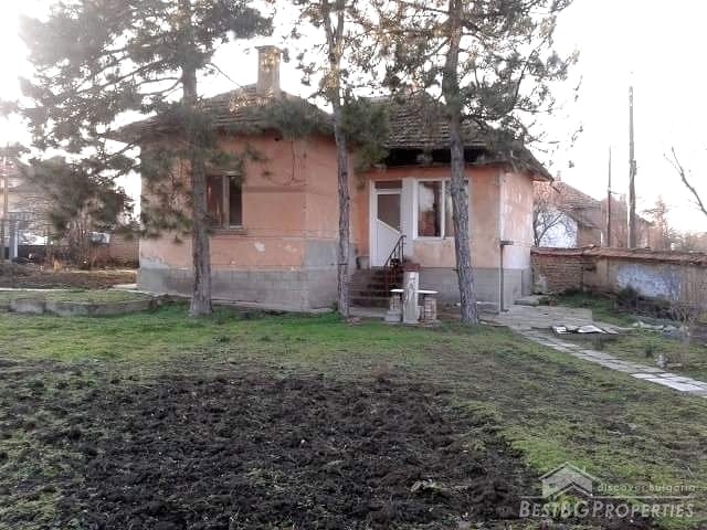 Отремонтированный сельский дом для продажи недалеко от Козлодуя