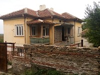 Сельский дом для продажи недалеко от Дунавци