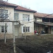 Сельский дом для продажи недалеко от Севлиево