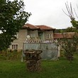 Сельская недвижимость для продажи в горах недалеко от Севлиево