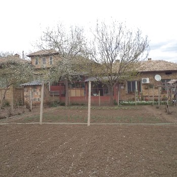 Дома в Тарговиште