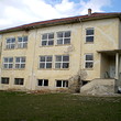 Школа для продажи недалеко от Велико Тырново