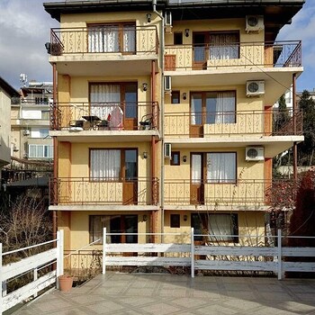 Отeли в Святой Влас