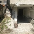 Просторный дом на продажу в городе Хасково