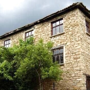 Дома в Смолян